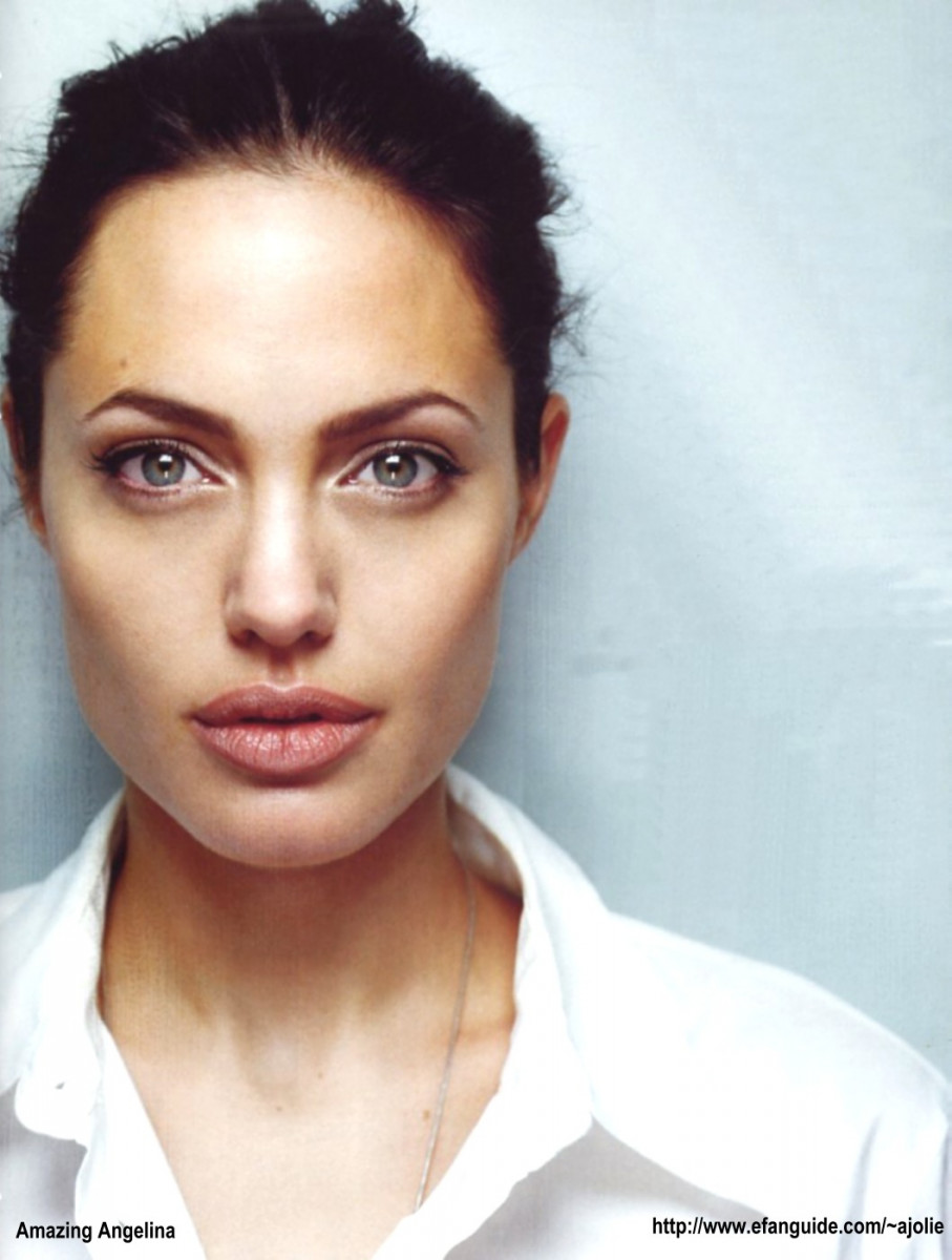 Angelina Jolie: pic #17203